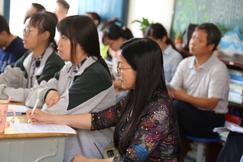 【教学活动】吉林省名校长,数学特级教师谢明茹来我