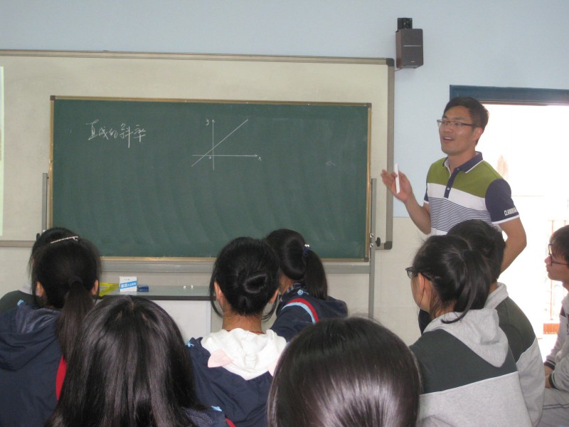 教学活动江宁区高中数学青年教师优质课评比在我校举行